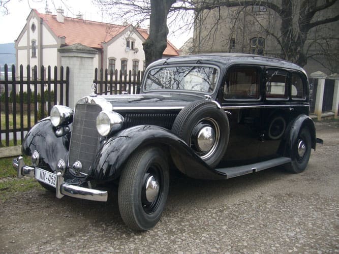 Mercedes Benz 260 Pullman (1935)